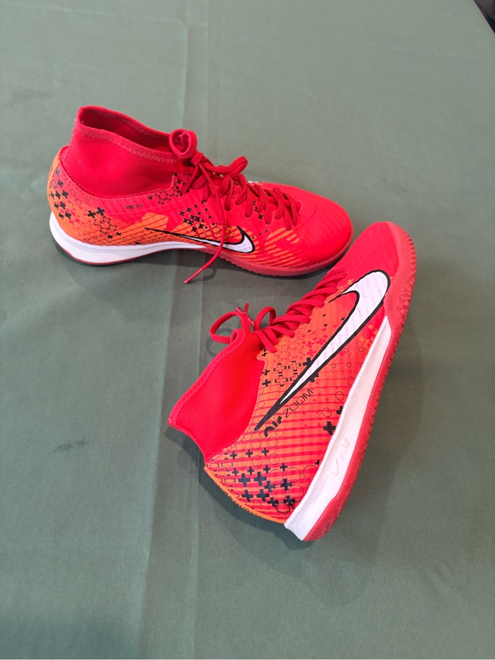 Nike Kids Red and Orange Indoor Soccer Sneakers